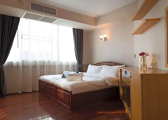 Spacious 2bd |free Wifi, 1min Bts, Mall, Jodd Fair