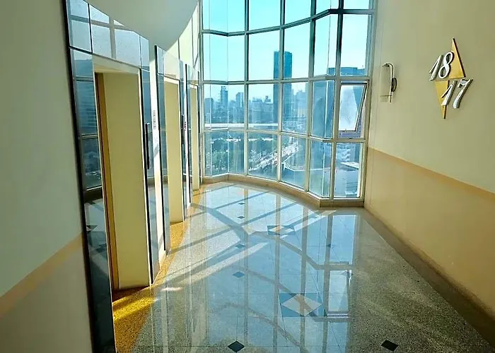 ホテル Spacious 2bd |free Wifi, 1min Bts, Mall, Jodd Fair