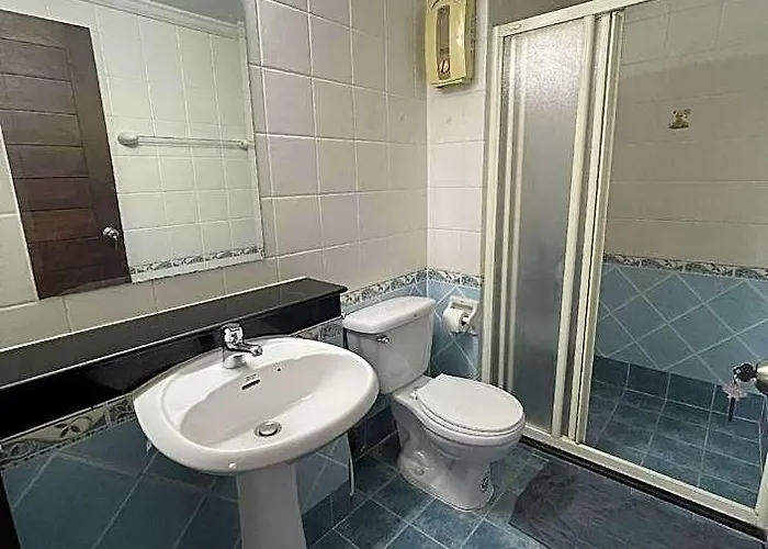 Spacious 2bd |free Wifi, 1min Bts, Mall, Jodd Fair 4*